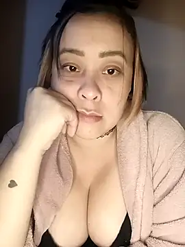 lua-bfly online show from May 26, 2026, 12:39 am
