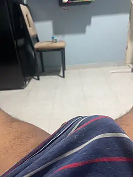 lbsptm online show from April 7, 2026, 11:04 pm