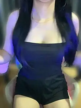 Snapshot of Quincy_baby chatting on July 14, 2026, 12:46 am Quincy baby online show from July 14, 2026, 12:46 am