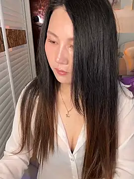 Xiaojia008 online show from March 19, 2026, 2:04 am