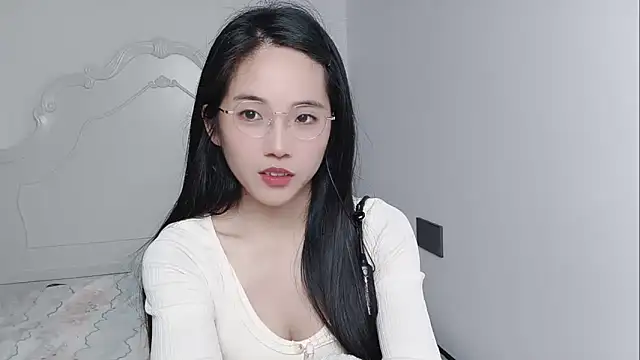 Snapshot of MIAOMIAO-666 chatting on April 30, 2026, 1:17 pm MIAOMIAO-666 online show from April 30, 2026, 1:17 pm