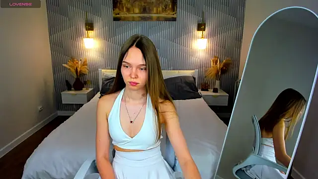 Sofa Vleifo online show from March 27, 2026, 1:22 am