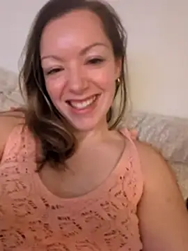 fucklyweds online show from July 23, 2026, 11:35 pm