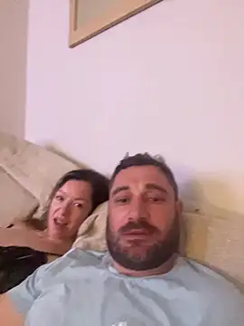 fucklyweds online show from July 28, 2026, 4:41 am
