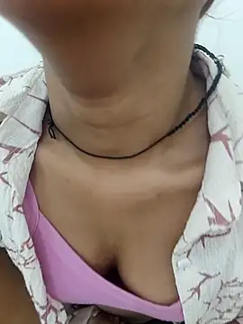 TEENA  RISE online show from April 22, 2026, 10:50 am