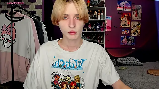 Snapshot of sweet_peach___ chatting on July 25, 2026, 3:09 pm sweet peach online show from July 25, 2026, 3:09 pm