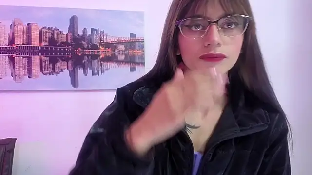 Sofy Durand online show from April 9, 2026, 11:59 am