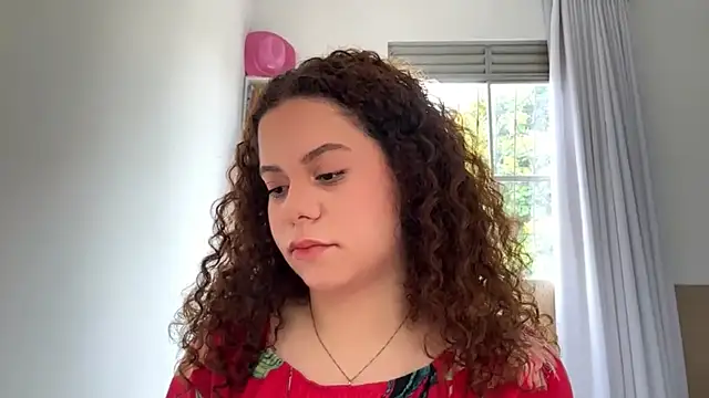 ZolaKoo online show from March 18, 2026, 1:58 pm