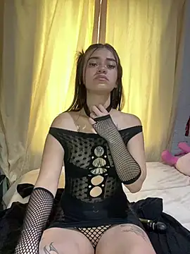 chloe evans0 online show from July 12, 2026, 7:05 pm