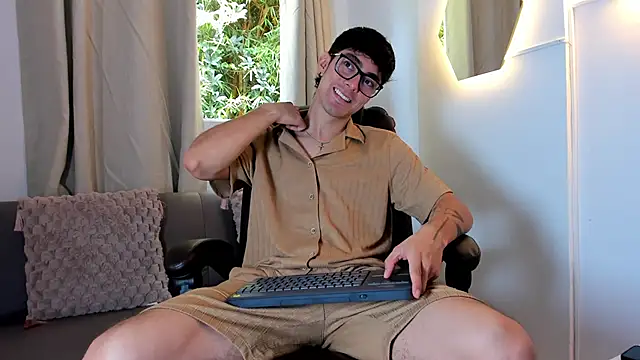 etham wolf1 online show from June 2, 2026, 5:26 pm