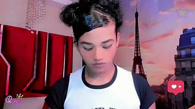Snapshot of Paola_Delfino chatting on June 3, 2026, 9:56 am Paola Delfino online show from June 3, 2026, 9:56 am