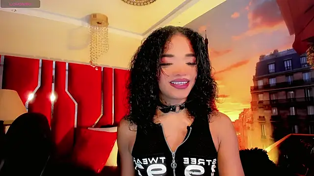 Snapshot of Paola_Delfino chatting on June 17, 2026, 11:34 am Paola Delfino online show from June 17, 2026, 11:34 am