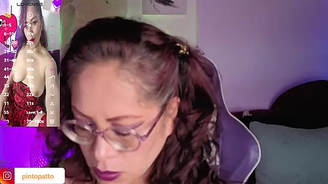 Mariia Paulaa online show from May 2, 2026, 5:29 pm