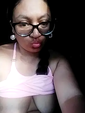 Snapshot of LatinSquirtBaby chatting on June 11, 2026, 10:19 pm LatinSquirtBaby online show from June 11, 2026, 10:19 pm