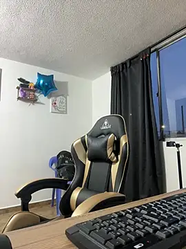 Snapshot of camilo_andres1 chatting on March 17, 2026, 11:19 pm camilo andres1 online show from March 17, 2026, 11:19 pm