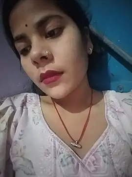Pallavi cute online show from May 21, 2026, 4:14 pm