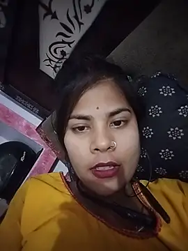 Pallavi cute online show from May 27, 2026, 7:11 pm