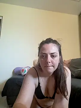 Arya Malone online show from June 22, 2026, 7:05 am