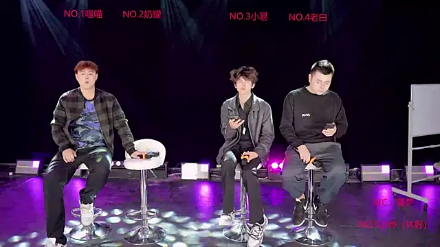 Snapshot of handsomeboy-002 chatting on March 30, 2026, 6:20 pm handsomeboy-002 online show from March 30, 2026, 6:20 pm