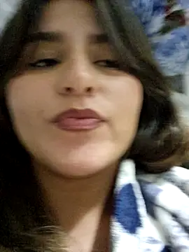 rafaella stefano online show from April 4, 2026, 2:10 am