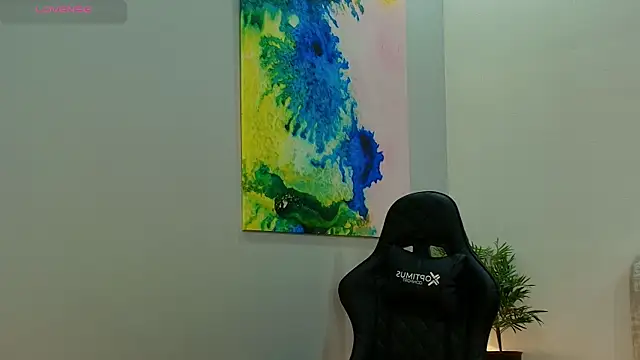 Megan lux  online show from July 31, 2026, 11:09 am