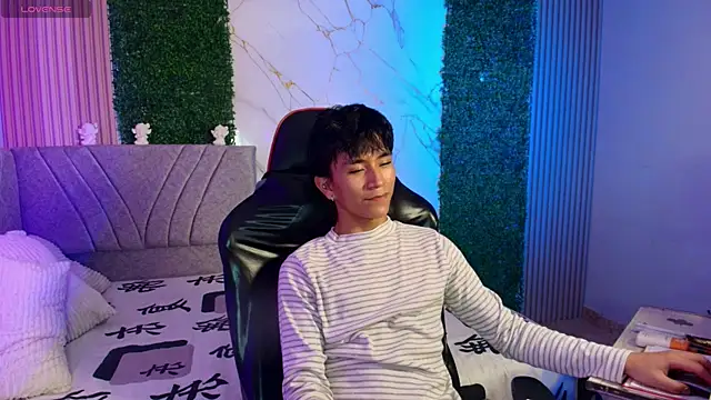 cococumps online show from June 2, 2026, 10:56 pm