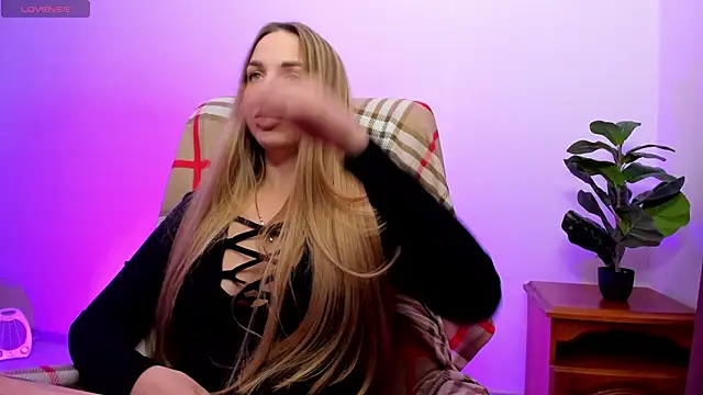 Snapshot of Alexandracandy chatting on March 20, 2026, 2:55 pm Alexandracandy online show from March 20, 2026, 2:55 pm