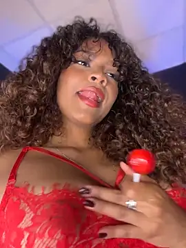 CurlyOopsieXXX online show from April 14, 2026, 9:32 pm