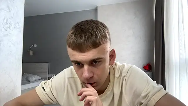 Snapshot of SoloFury chatting on July 14, 2026, 10:21 am SoloFury online show from July 14, 2026, 10:21 am