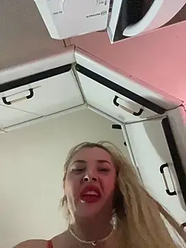 Maria3879 online show from March 18, 2026, 9:51 pm