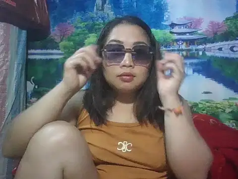 Huemy098 online show from April 4, 2026, 3:31 pm