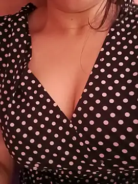 Soraya-44 online show from July 21, 2026, 7:11 am