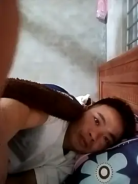 boy-pho- online show from March 22, 2026, 7:28 pm