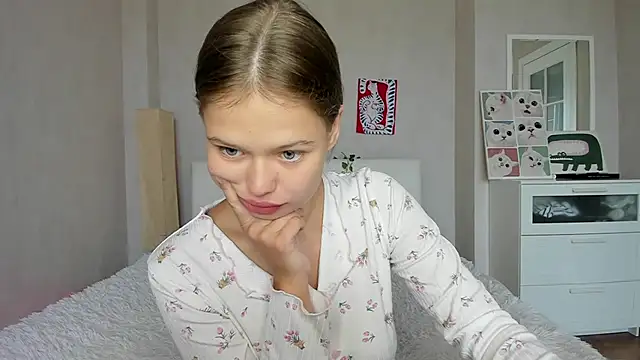 jinooox online show from May 6, 2026, 1:57 am