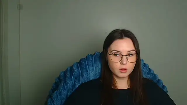 Nika nik a online show from March 20, 2026, 4:01 pm