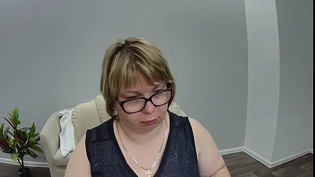 Snapshot of BonnnyBoobsy chatting on July 20, 2026, 6:10 pm BonnnyBoobsy online show from July 20, 2026, 6:10 pm