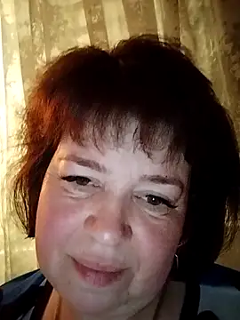 ViktoriaToytor55 online show from May 7, 2026, 8:58 pm