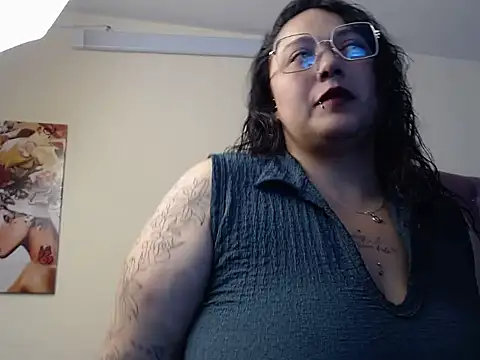 AvaRyd online show from May 10, 2026, 4:28 am