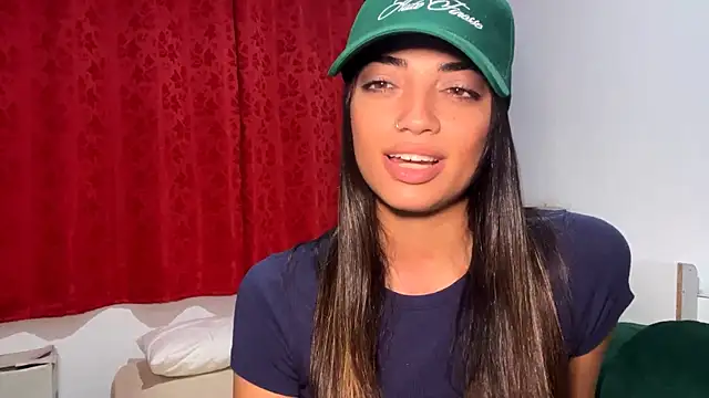 Snapshot of MarlysZlotnick chatting on March 25, 2026, 5:30 pm MarlysZlotnick online show from March 25, 2026, 5:30 pm