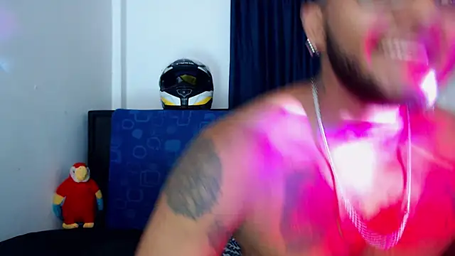 MascTyler online show from March 25, 2026, 11:44 pm