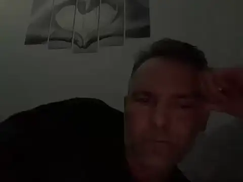 Snapshot of bartomiejwaw chatting on March 18, 2026, 7:06 pm bartomiejwaw online show from March 18, 2026, 7:06 pm