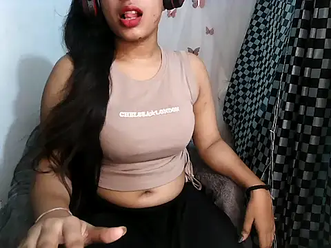 Ishika baby  online show from July 7, 2026, 8:13 pm