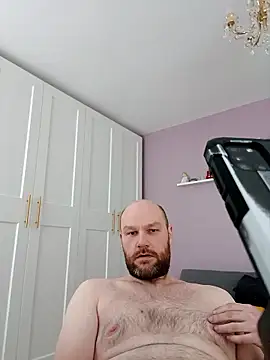 Snapshot of pitch_122 chatting on March 26, 2026, 5:29 pm pitch 122 online show from March 26, 2026, 5:29 pm