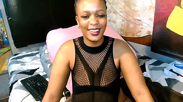 Snapshot of DidyBerry chatting on May 18, 2026, 6:41 am DidyBerry online show from May 18, 2026, 6:41 am