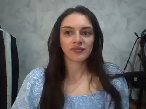 RoxiCherry online show from April 23, 2026, 7:30 am