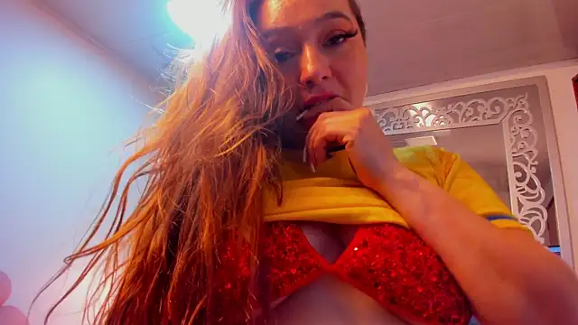 Snapshot of SabrinaVantress chatting on June 18, 2026, 9:14 am SabrinaVantress online show from June 18, 2026, 9:14 am