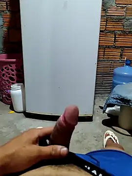 Snapshot of zoi2324 chatting on March 20, 2026, 4:50 am zoi2324 online show from March 20, 2026, 4:50 am