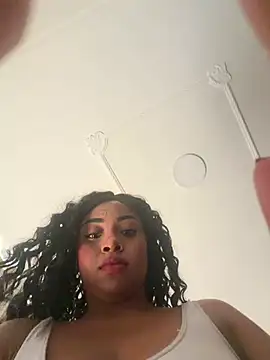 Snapshot of Kloe_rousse01 chatting on July 1, 2026, 9:47 pm Kloe rousse01 online show from July 1, 2026, 9:47 pm