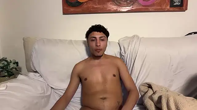 goldcouple22 online show from March 19, 2026, 6:23 pm