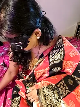 Lena mahiyaa online show from May 5, 2026, 4:53 am